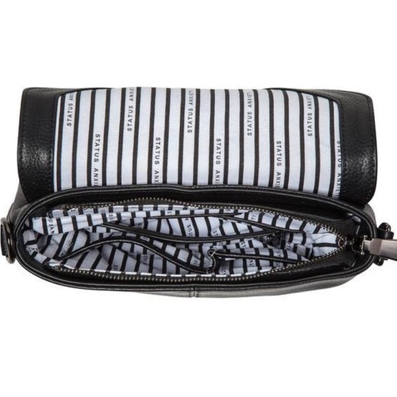 Status Anxiety “exile” bag (pebble leather) - Picture 5 of 13